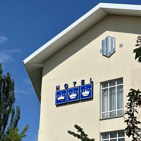 Tri Korony Hotel Cholpon-Ata Exterior foto